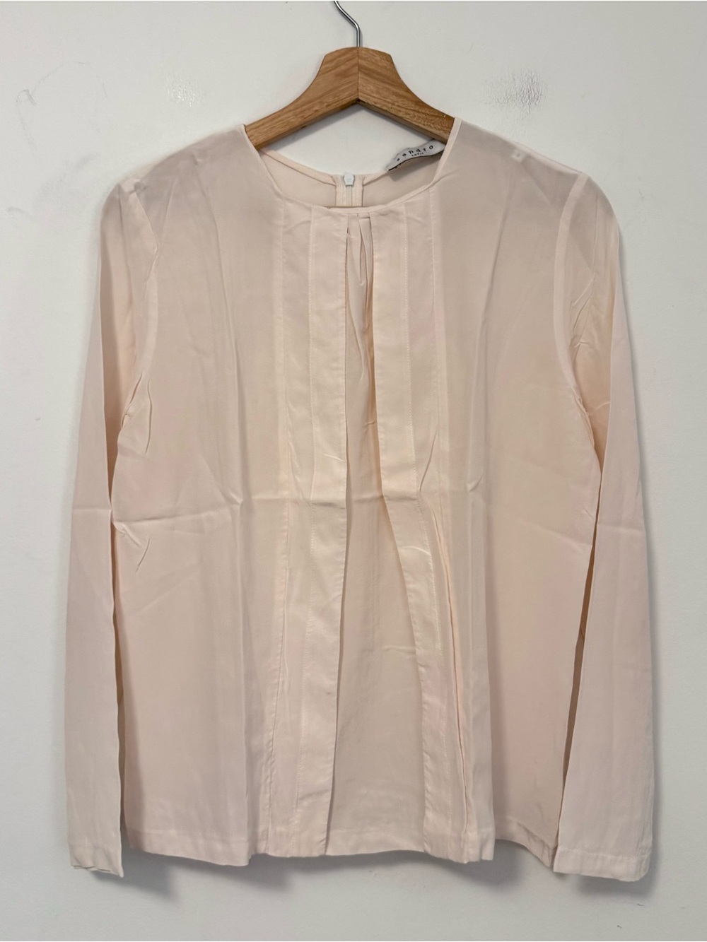 Sandro Paris 100% Silk Blouse Size 3 US Large Blush Pink Pleated Long Sleeve